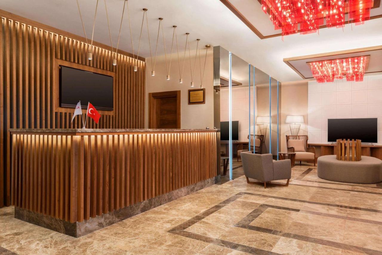 Ramada By Wyndham Nigde Hotel Eksteriør billede