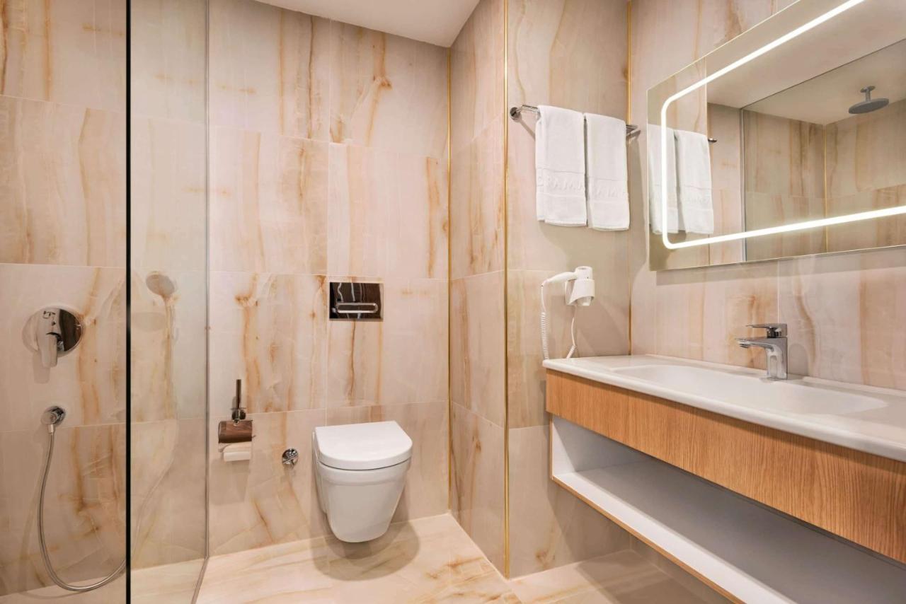 Ramada By Wyndham Nigde Hotel Eksteriør billede
