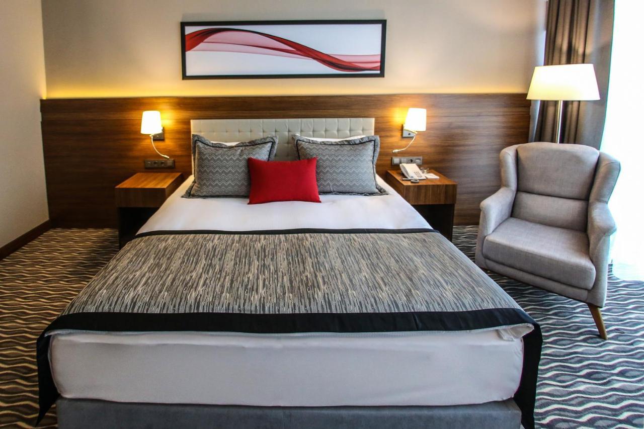 Ramada By Wyndham Nigde Hotel Eksteriør billede
