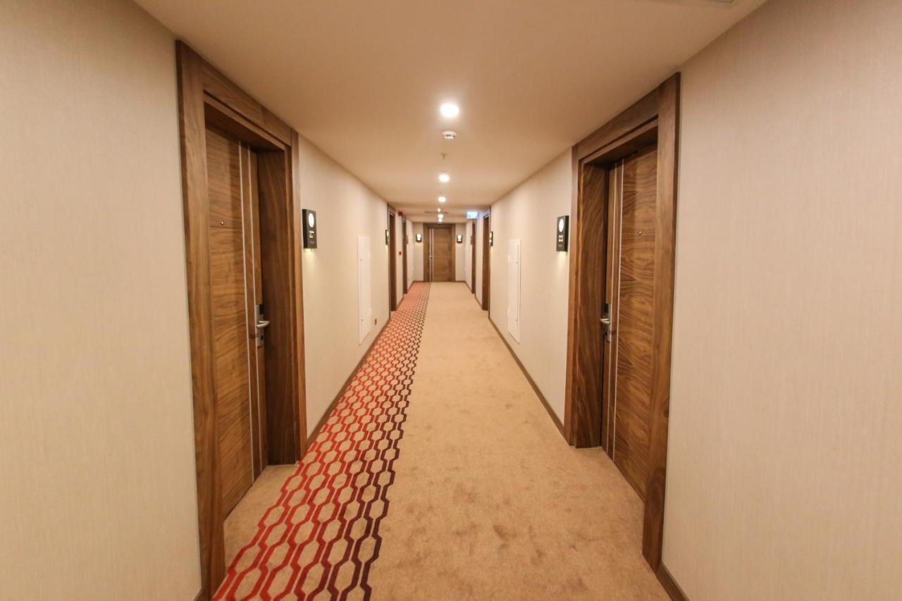 Ramada By Wyndham Nigde Hotel Eksteriør billede