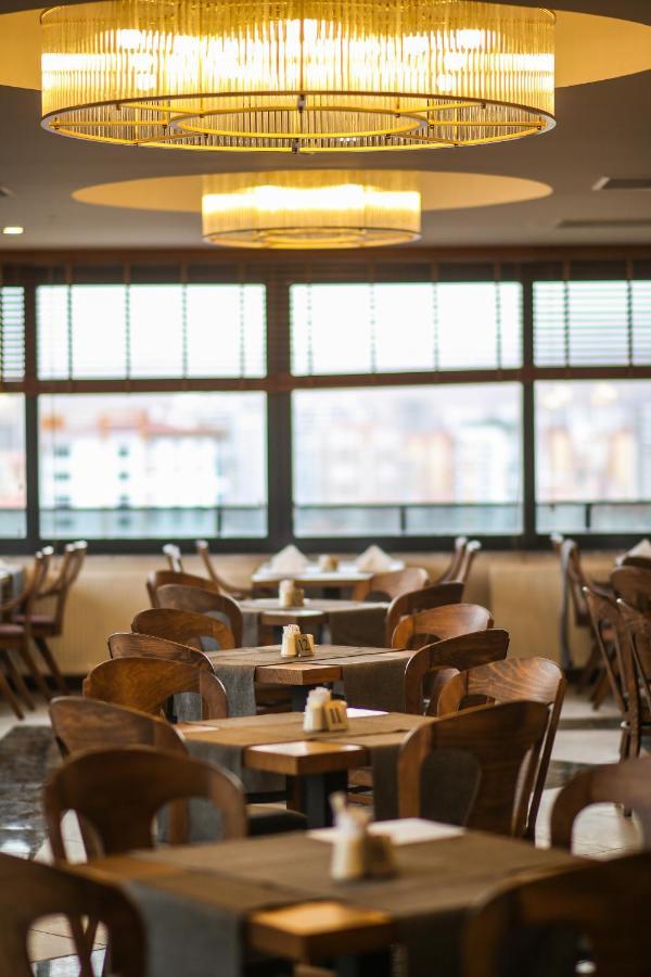 Ramada By Wyndham Nigde Hotel Eksteriør billede